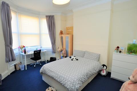 2 bedroom flat to rent, Shortridge Terrace, Newcastle Upon Tyne