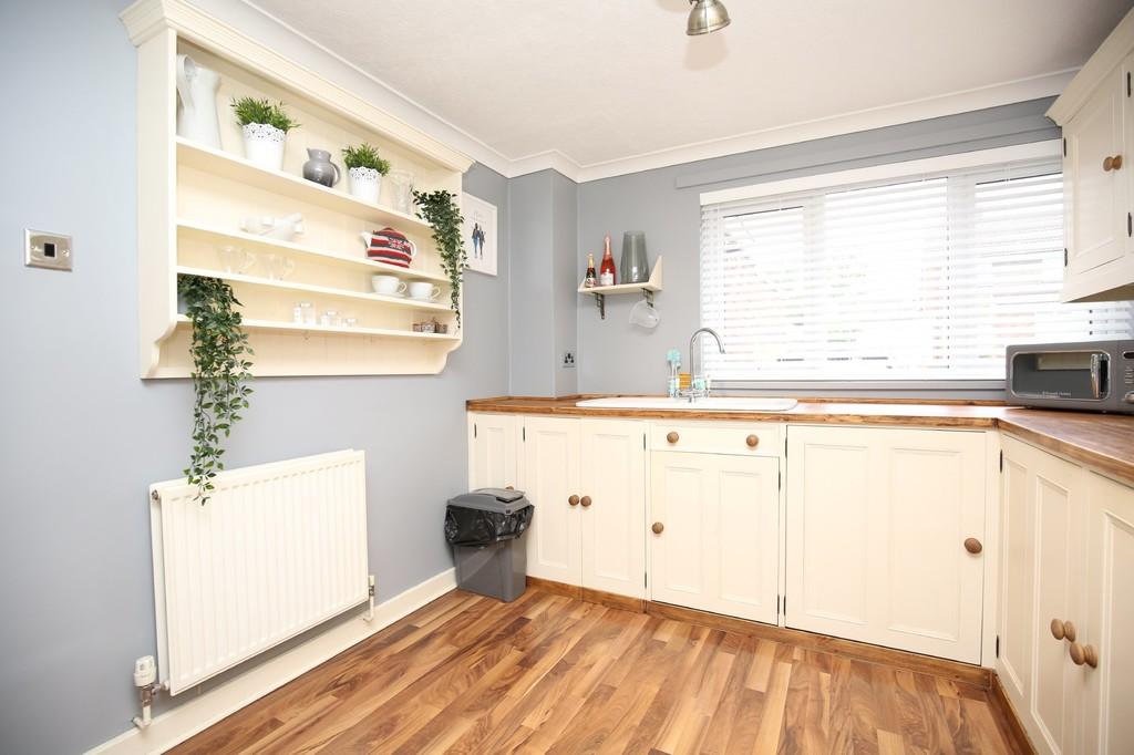 Greendale Close, Atherstone 3 bed terraced house £209,950