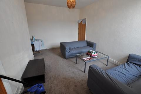 2 bedroom flat to rent, Kelvin Grove, Sandyford, Newcastle Upon Tyne