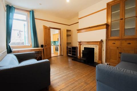 2 bedroom flat to rent, Coniston Avenue, West Jesmond, Newcastle Upon Tyne