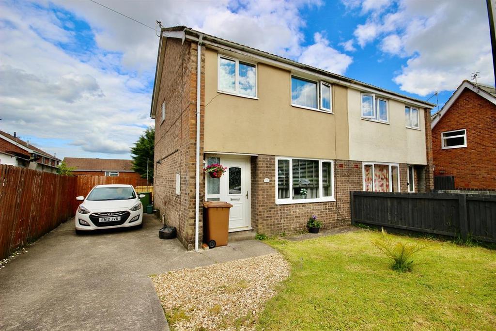 Rhosili Road, Cefn Hengoed, Hengoed 3 bed semidetached house £185,000