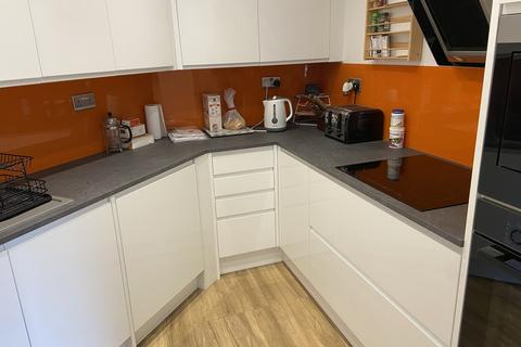 1 bedroom apartment to rent, The Octagon, Brighton Marina Village