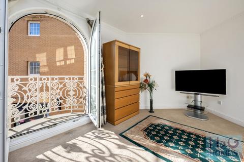 undefined, The Octagon, Brighton Marina Village