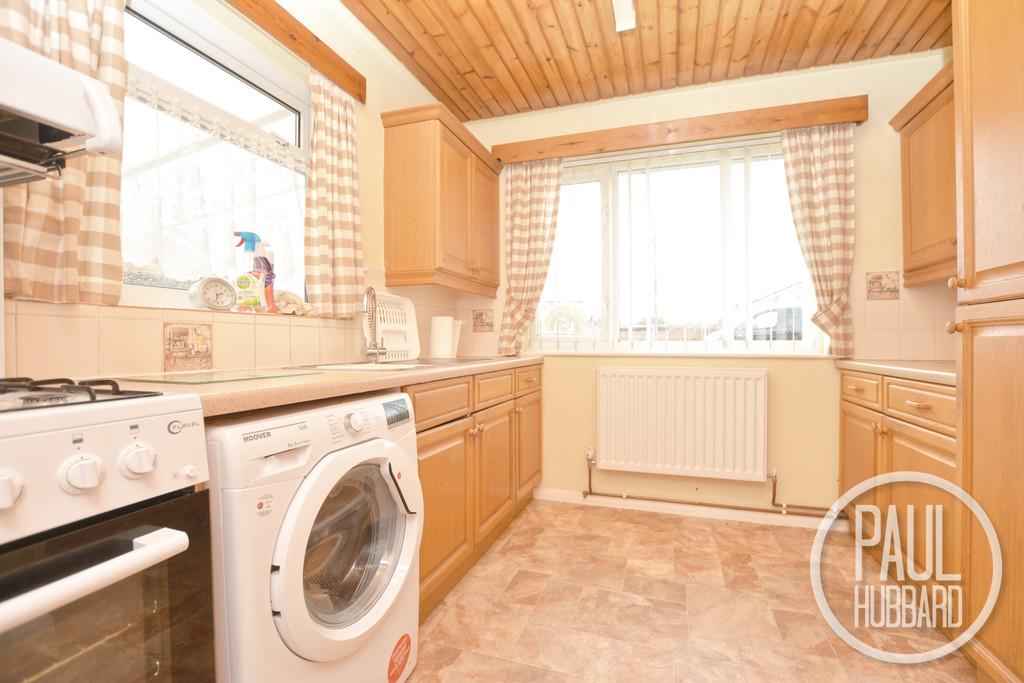 Denton Drive, Carlton Colville, Lowestoft 2 bed semidetached bungalow