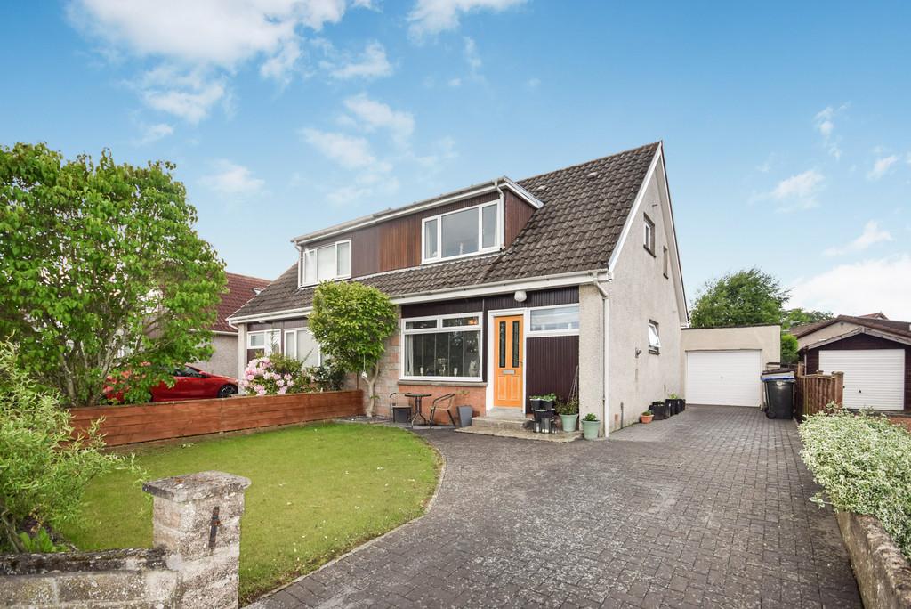 Manor Gardens, Blairgowrie 3 bed semidetached house £190,000