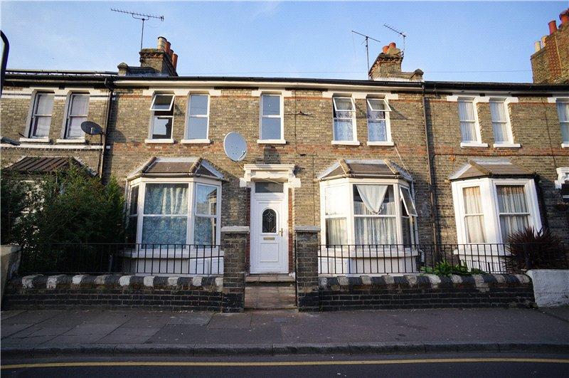 Darnley Street, Gravesend, Kent 1 bed property £560 pcm (£129 pw)