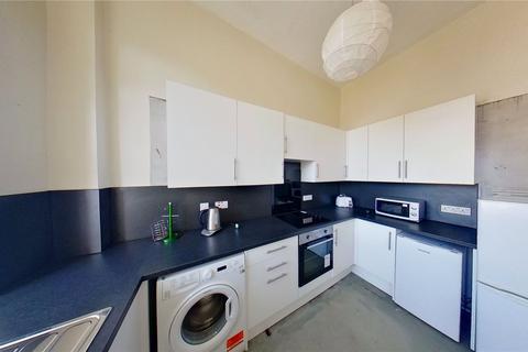 5 bedroom flat to rent, Lothian Street, Old Town, Edinburgh, EH1