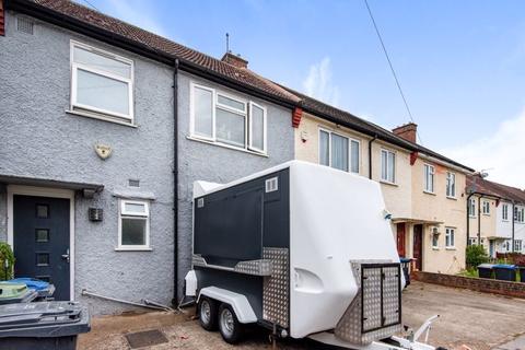 42 Barrow Road, Croydon, CR0 4EY