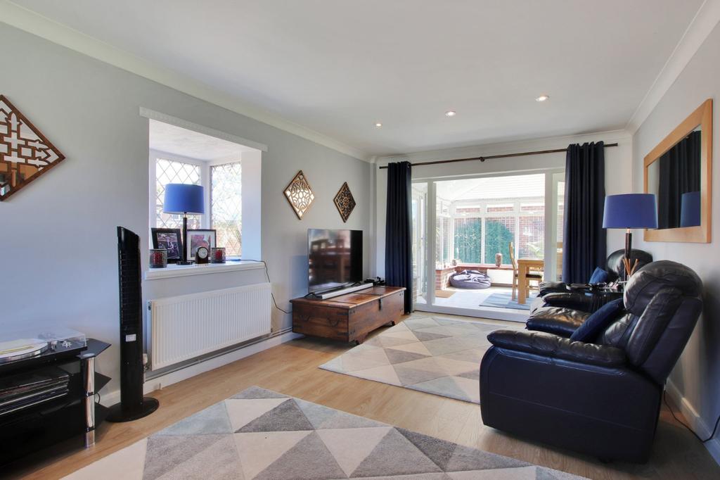 Selah Drive, Swanley, BR8 4 bed detached house £700,000