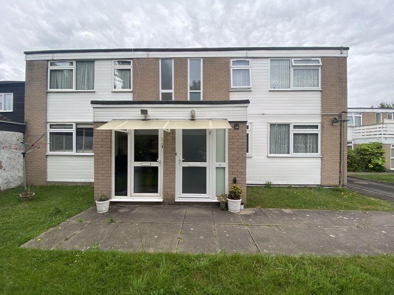 Montgomery Road, Edgware 2 bed flat £335,000