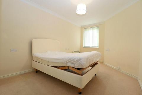 1 bedroom apartment for sale - Hughes Court, Lucas Gardens, Barton Hills, Luton, Bedfordshire, LU3 4BN