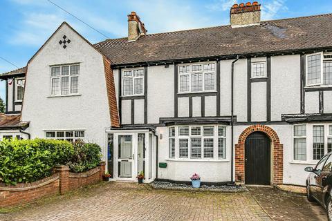 7 Tudor Close, South Croydon, CR2 9DX