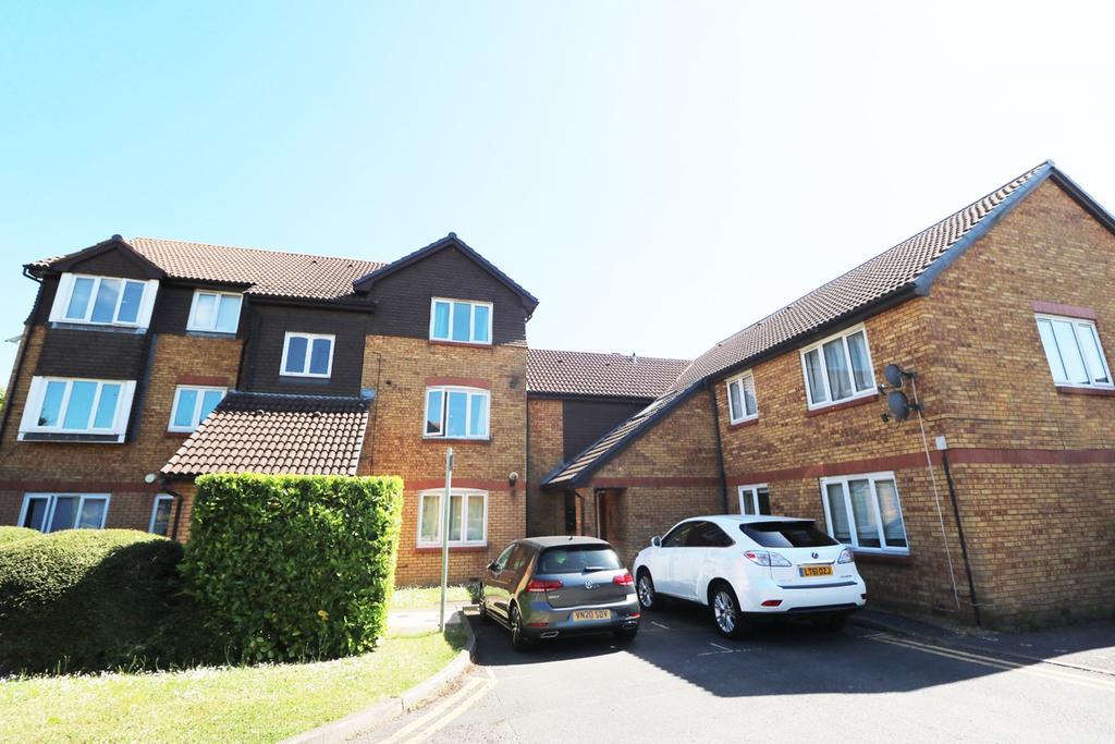 Kipling Drive, Wimbledon, London, SW19 1 bed apartment £1,300 pcm (£