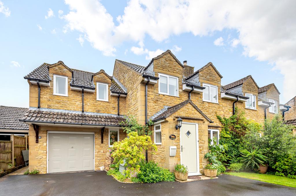 Over Stratton, South Petherton, Somerset, TA13 4 bed semidetached