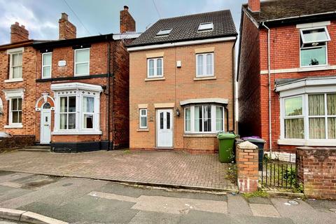 4 bedroom detached house for sale - Milton Road, Fallings Park, Wolverhampton, WV10