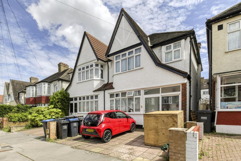 Darcy Road, London, SW16 3 bed semidetached house £600,000