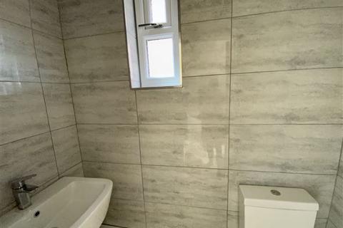 36 Handsworth Crescent, Sheffield, S9 4BP