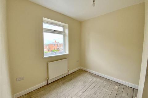 36 Handsworth Crescent, Sheffield, S9 4BP