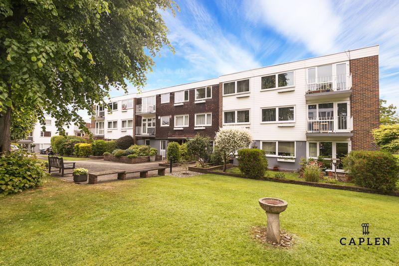 Greenhill, High Road, Buckhurst Hill 2 bed apartment £375,000