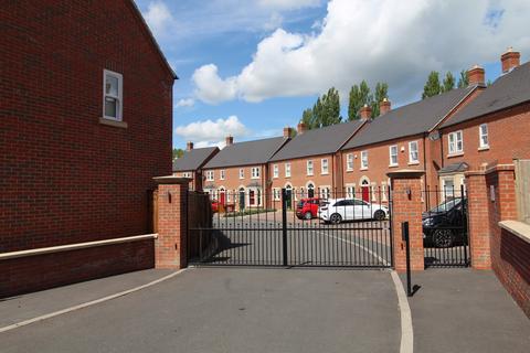 2 bedroom semi-detached house to rent, Station Crescent, Swadlincote