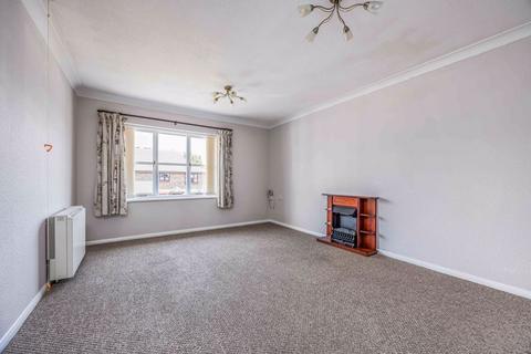 2 bedroom apartment for sale, Merrivale Court, Southbourne