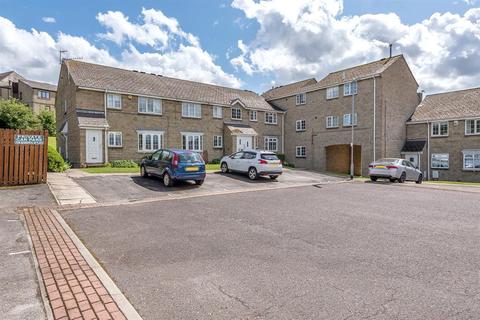 32 Borrowdale Croft, Yeadon, Leeds, LS19 7FN