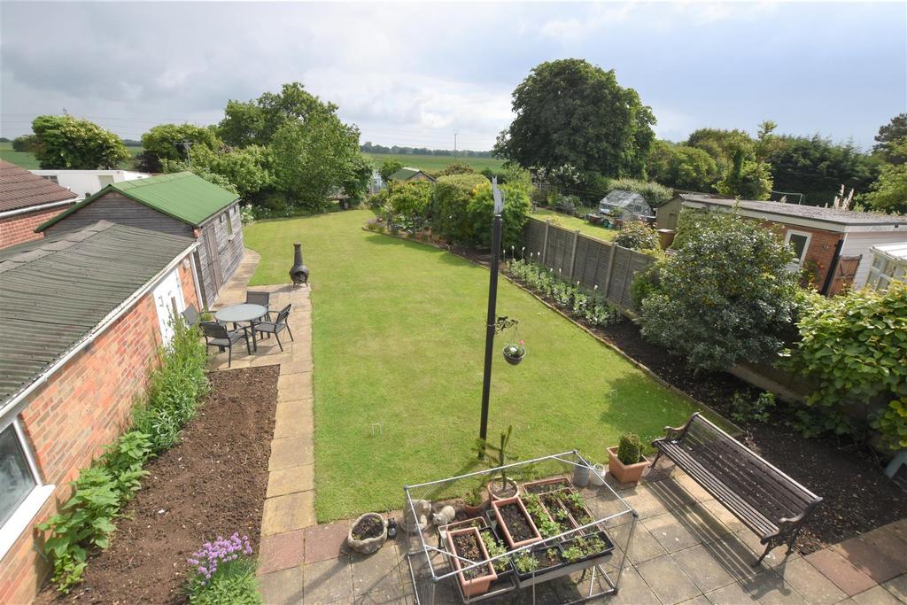 Holmes Lane, Bilton 3 bed detached house £400,000