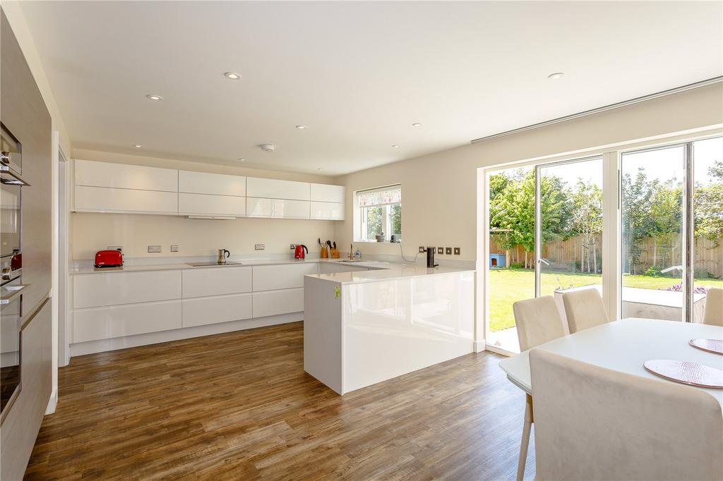Cresswell Close, Impington, Cambridge, CB24 - View 2