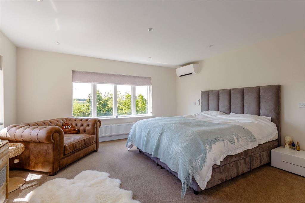 Cresswell Close, Impington, Cambridge, CB24 - View 5