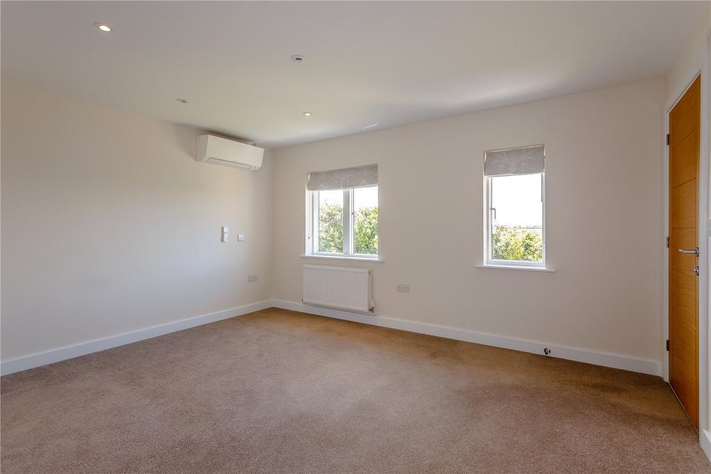Cresswell Close, Impington, Cambridge, CB24 - View 6