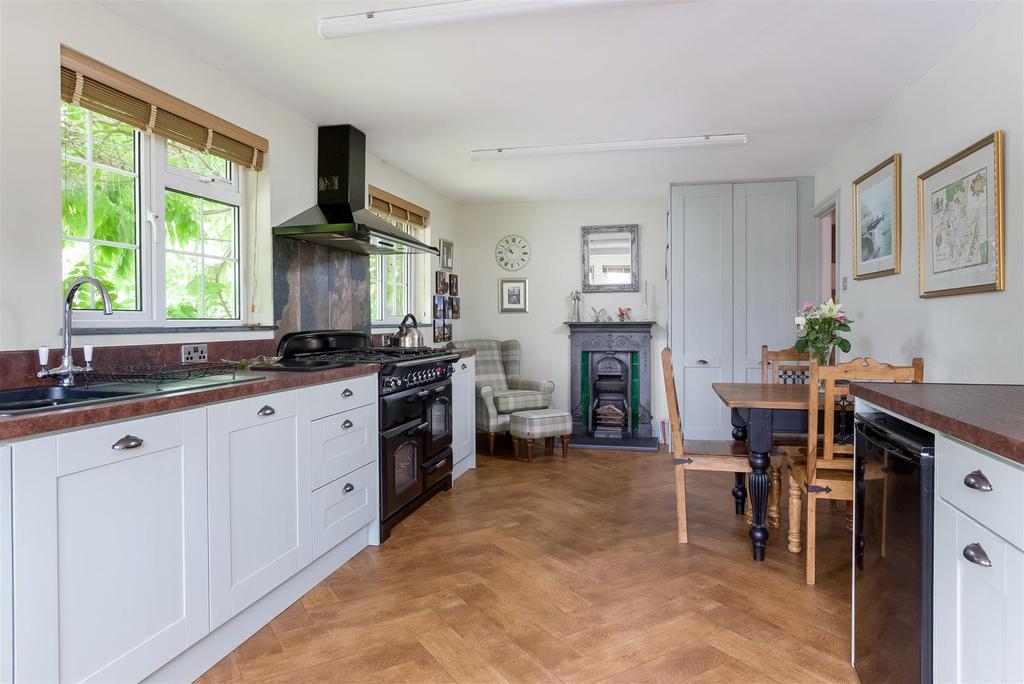 60 Three Springs Road-12.jpg