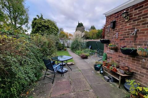 32 Centenary Road, Coventry, CV4 8GF
