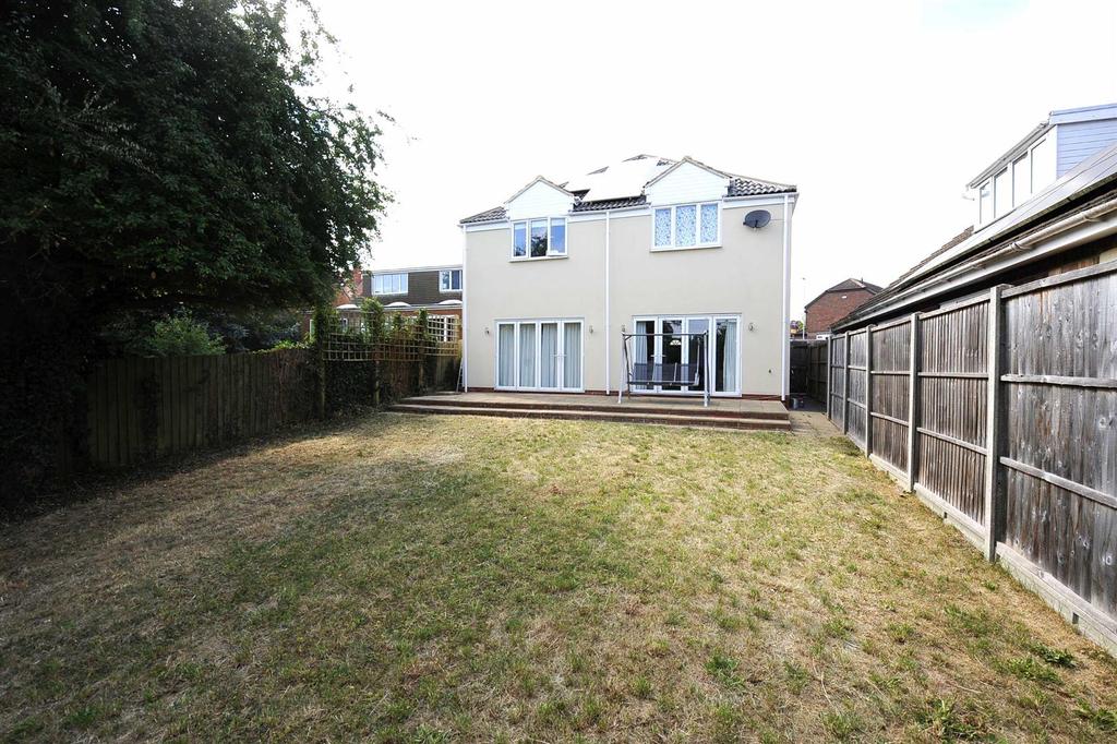 Brickhill Road, Wellingborough 4 bed detached house £499,950