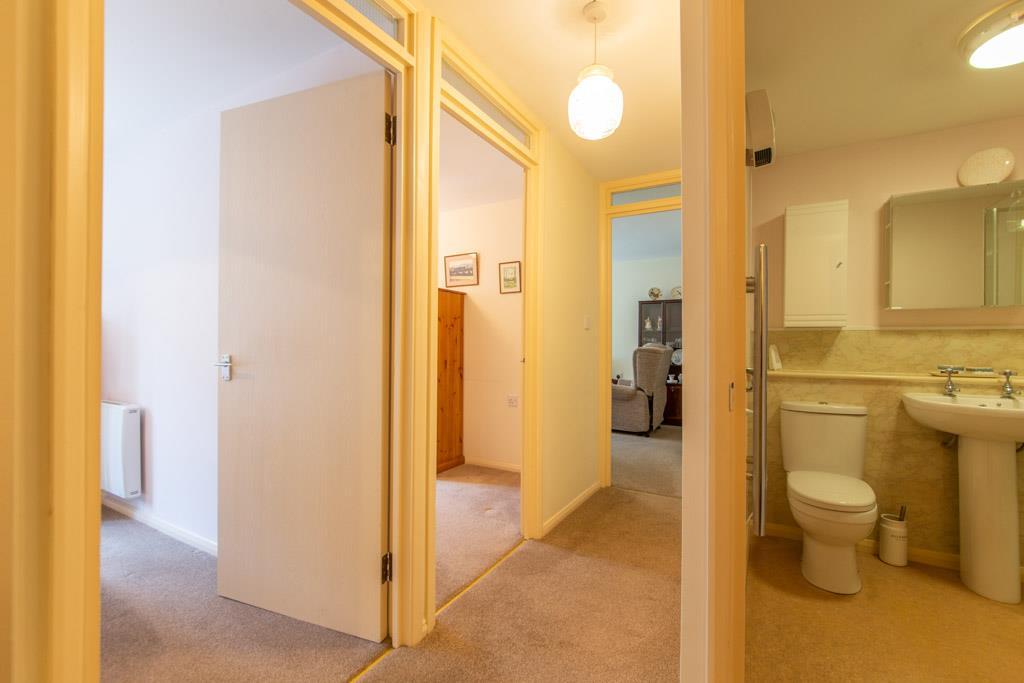 Flat 1 LOW RES-2.jpg