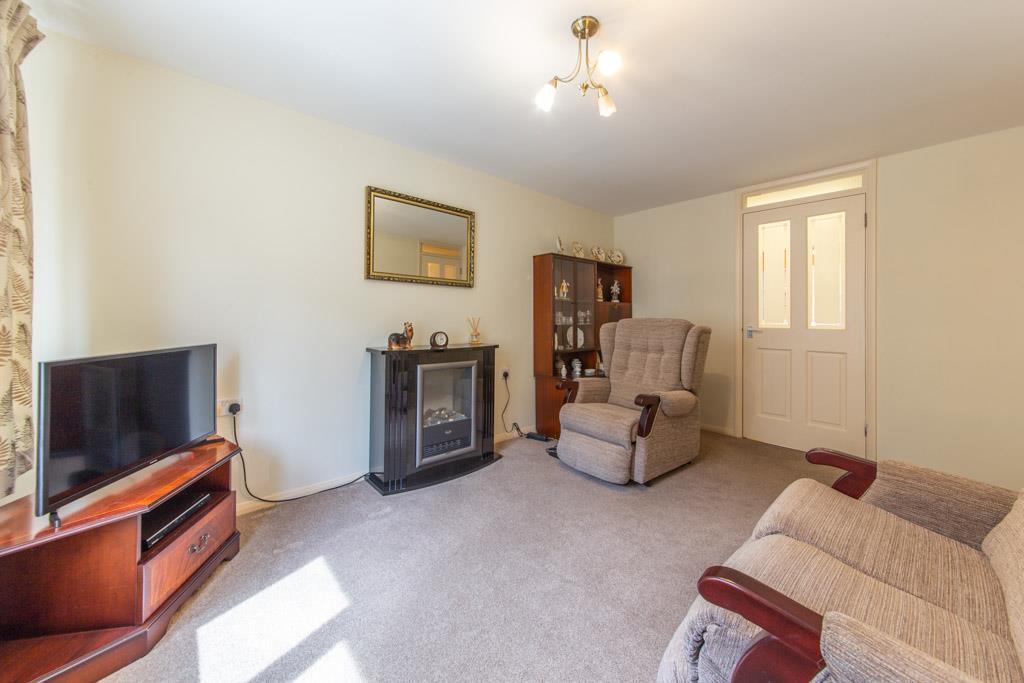 Flat 1 LOW RES-7.jpg