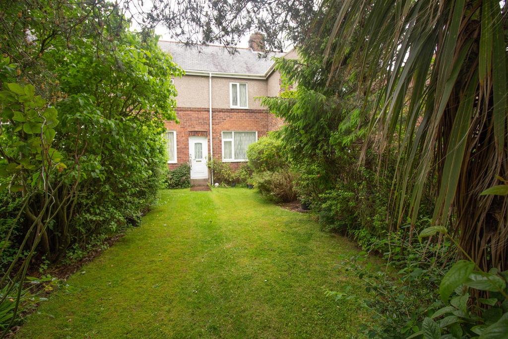 Cypress Road, Gateshead 2 bed terraced house for sale £105,000