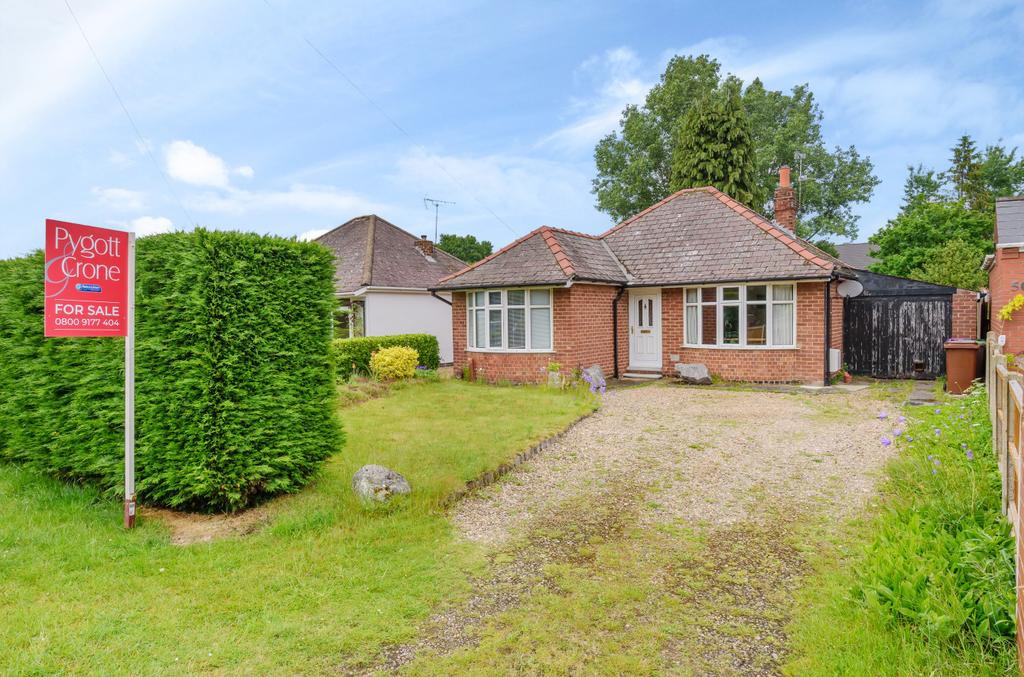 Thorpe Lane, South Hykeham, LN6 3 bed bungalow for sale £220,000