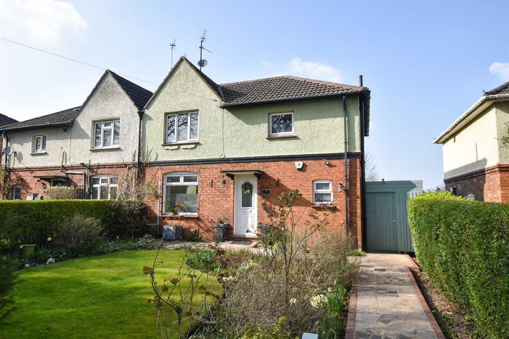 Finedon Road, Wellingborough 3 bed semidetached house £250,000