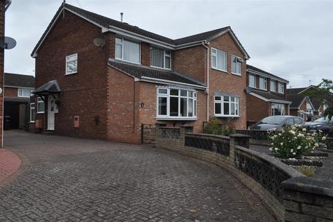 73 Fairham Road, Stretton, Burton-on-trent, DE13 0BS