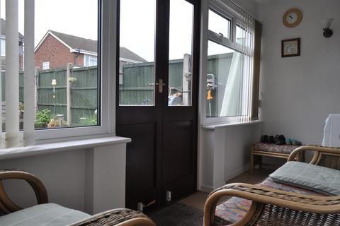 73 Fairham Road, Stretton, Burton-on-trent, DE13 0BS