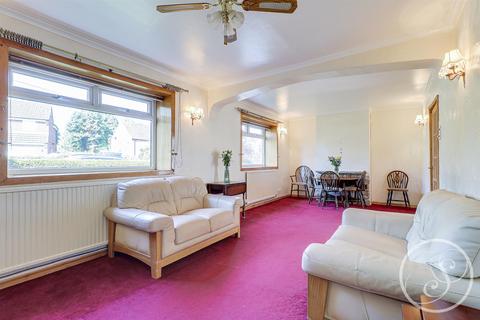 52 Brookside, Collingham, Wetherby, LS22 5AN
