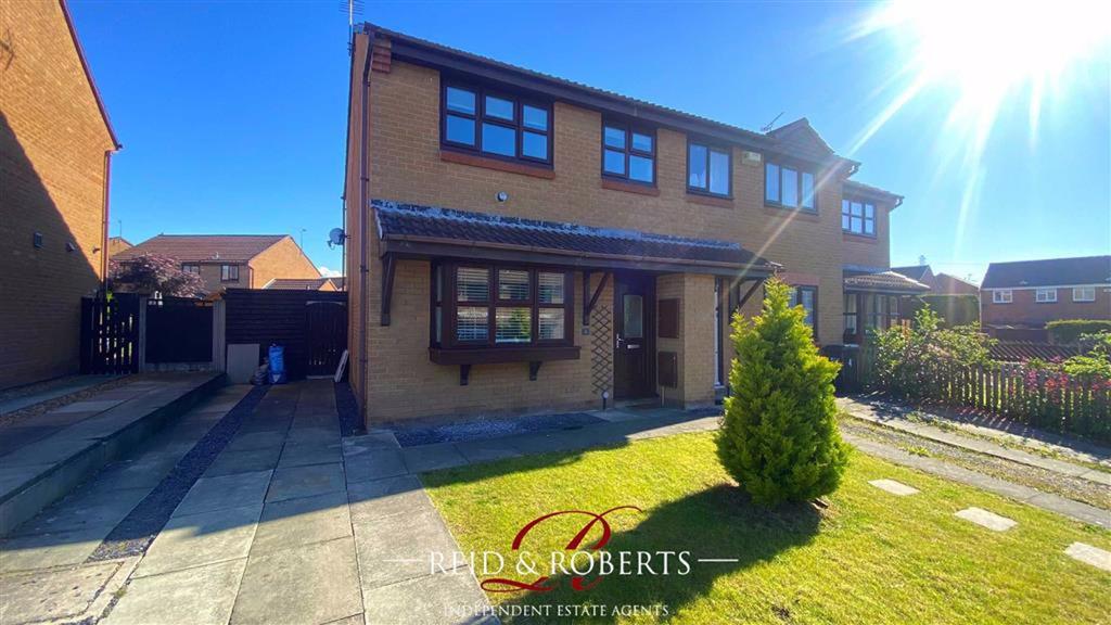 Beaumaris Road, Connah's Quay, Flintshire 3 bed semidetached house £
