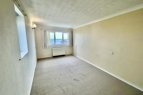 1 bedroom flat for sale - Montpellier House, Wallasey