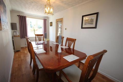 33 Barnfield Road, Tean, Stoke-on-trent, ST10 4LA