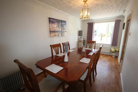 33 Barnfield Road, Tean, Stoke-on-trent, ST10 4LA