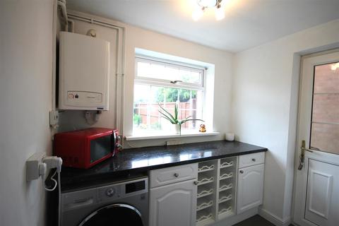 33 Barnfield Road, Tean, Stoke-on-trent, ST10 4LA