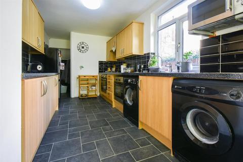 291 Haslingden Road, Guide, Blackburn, BB1 2NF