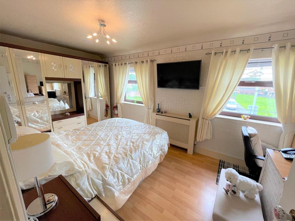 Sandringham Drive, Higher Folds, Leigh 2 bed house for sale £119,950