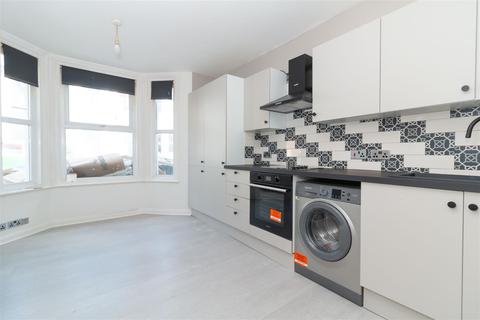 43 Cobden Road, Worthing, BN11 4BD