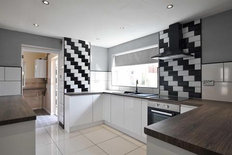 76 Blackfriars, Rushden, NN10 9PF